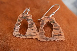 Delicate Arch Earrings (Made to Order)