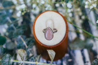 Pink Moonstone (Size 5)