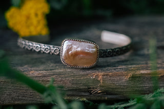 Mabe Pearl Cuff