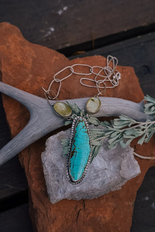 Meet Me in the Desert Turquoise Paperclip Chain Choker