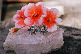 Daisy Drops (Made to Order)