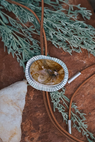 Agate Honey Mini Bolo Tie