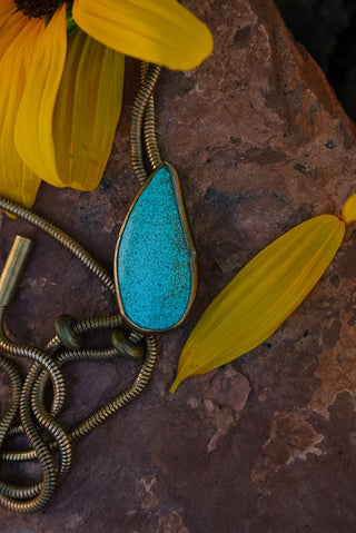 Turquoise Brass Chain Bolo Necklace