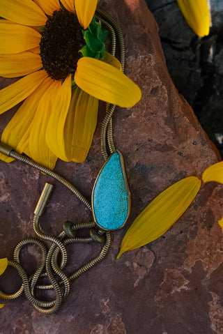 Turquoise Brass Chain Bolo Necklace